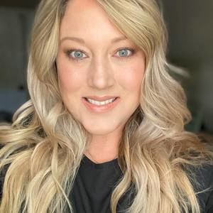 Meet your Posher, Kim